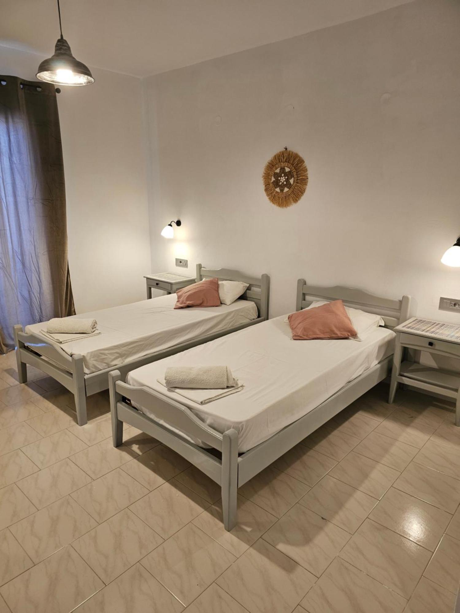 פליראקי Lisabeth Apartments מראה חיצוני תמונה