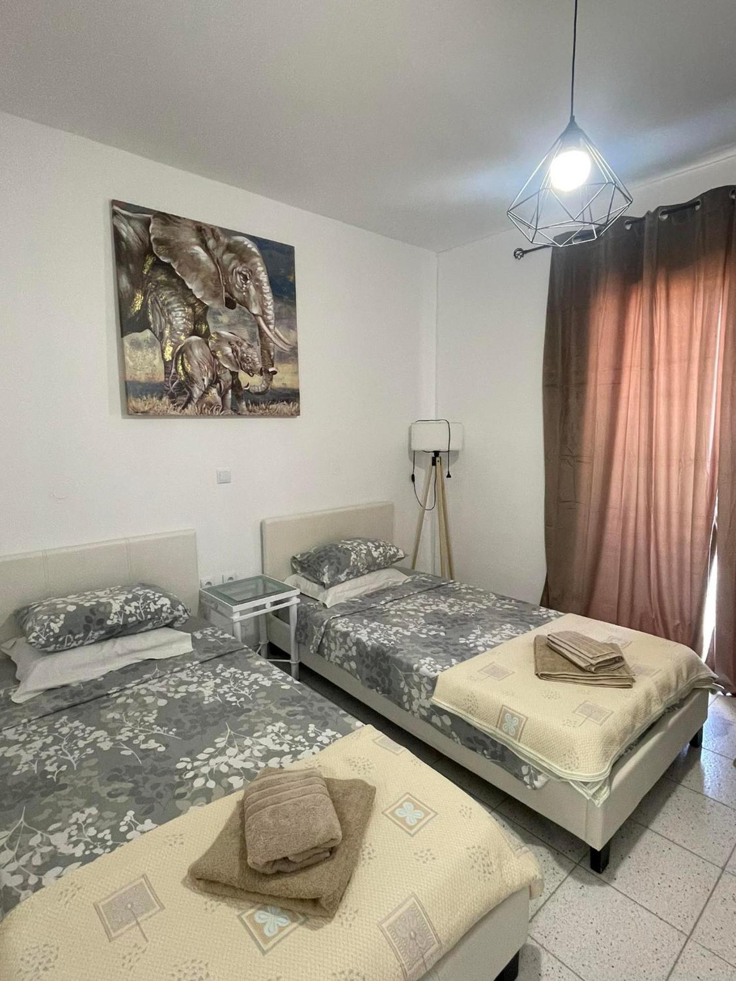 פליראקי Lisabeth Apartments מראה חיצוני תמונה