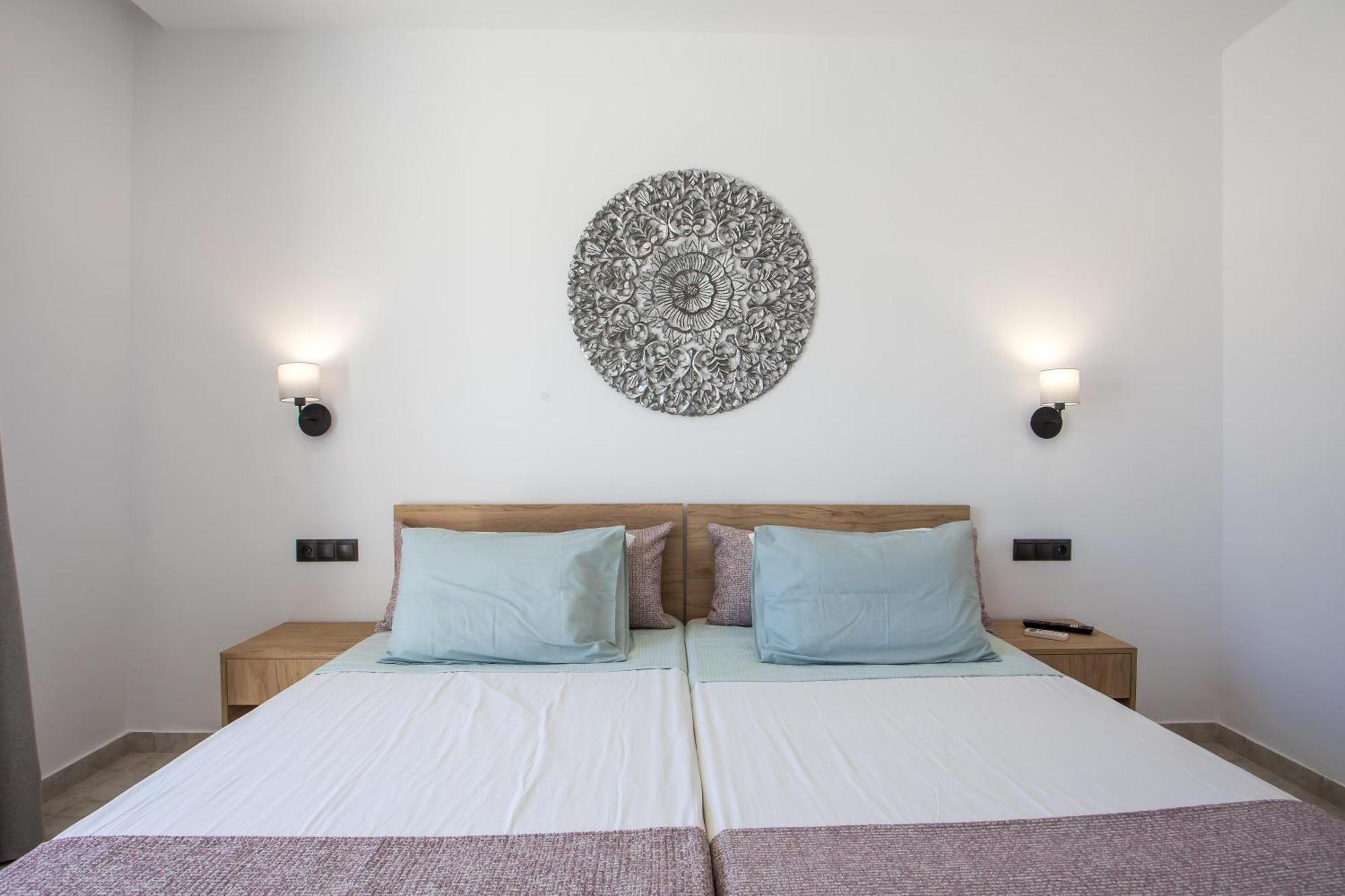 פליראקי Lisabeth Apartments מראה חיצוני תמונה